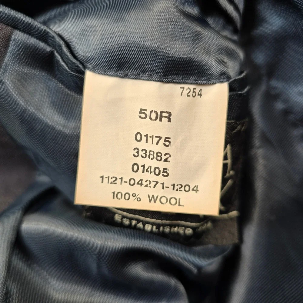 JoS A Bank Wool Blazer Mens 50R‎ Navy Blue Metal Gold Crest Buttons Sport Coat